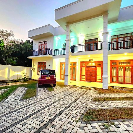 פנאדורה Regno Villa The Infinity By Nflix מראה חיצוני תמונה